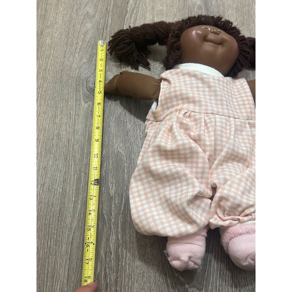 Vintage Cabbage Patch African American Girl Doll For Kids Yarn Hair Cloth Doll - Picture 9 of 10